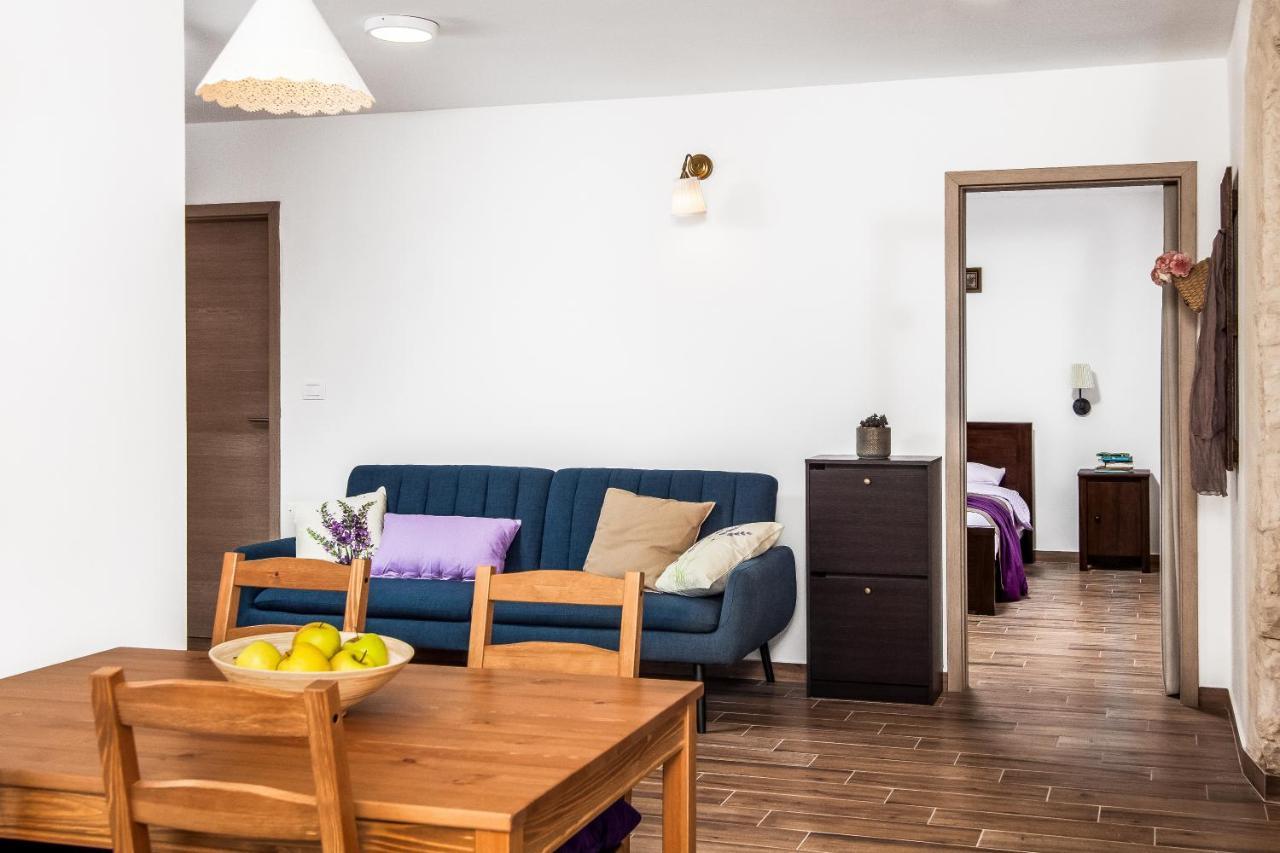 Apartments Tiny Garden Μεντουλίν Εξωτερικό φωτογραφία