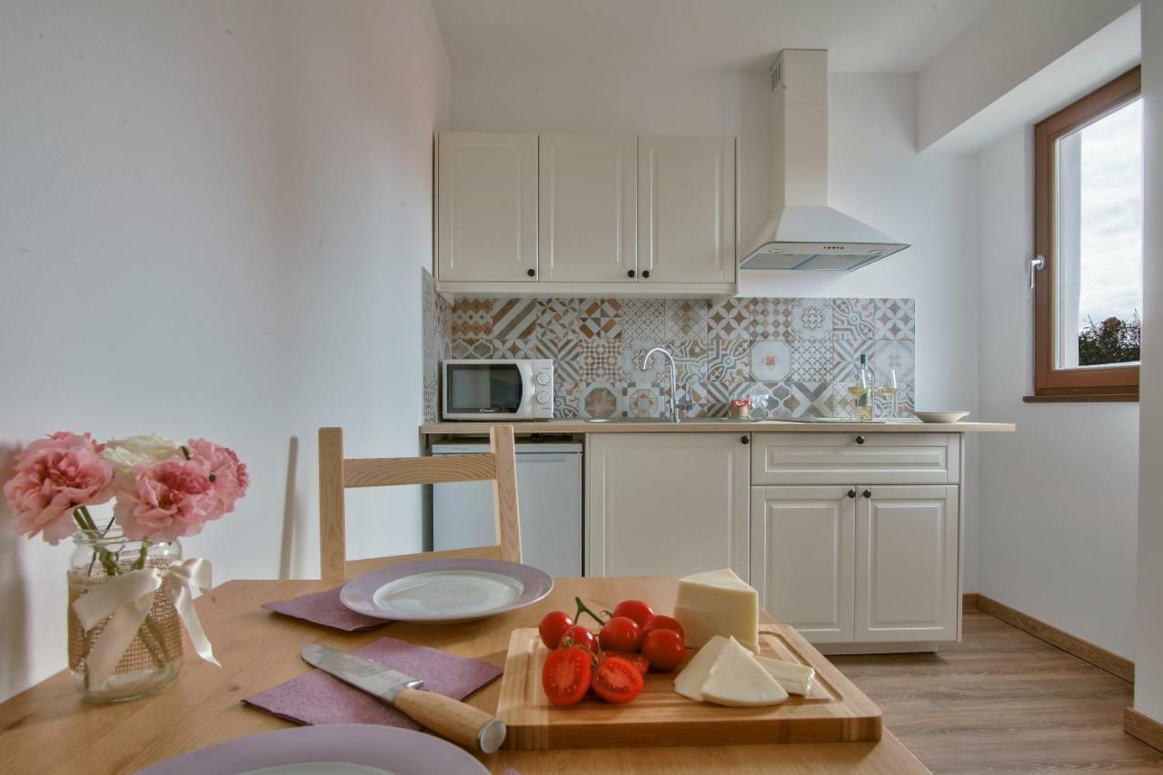 Apartments Tiny Garden Μεντουλίν Εξωτερικό φωτογραφία